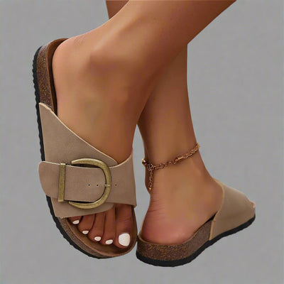 Margie | Damen Kork Pantoletten mit Schnallenriemen Design