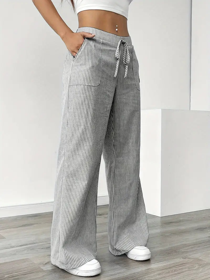 VIOLA - ELEGANTE GESTREIFTE HOSE MIT TASCHEN