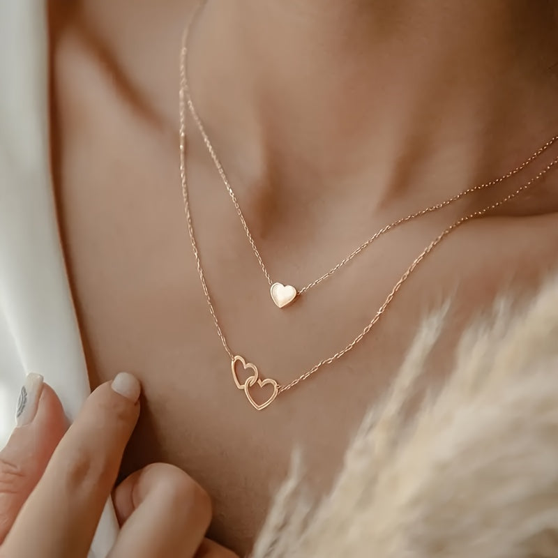 10 Stück Elegante Lagenhalsketten mit Flacher Schlangen-Kette & Herzanhänger