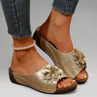 Jolanda | Elegante Orthopädische Sandalen mit Blumenmotiv