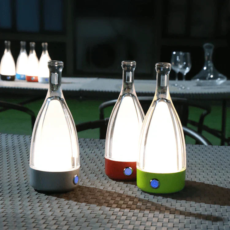 LED Tischlampe in Flaschenform – Wiederaufladbare Designleuchte