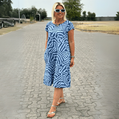 Nelia | Sommerkleid mit Rundhalsausschnitt und elegantem Muster