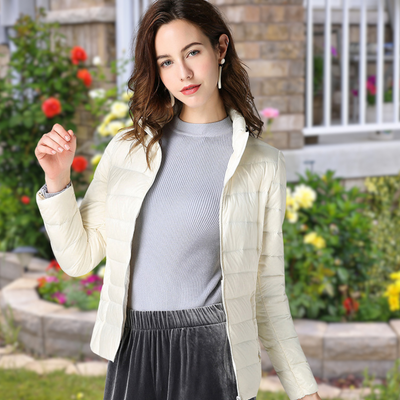 Isla - Weiße Daunen Jacke