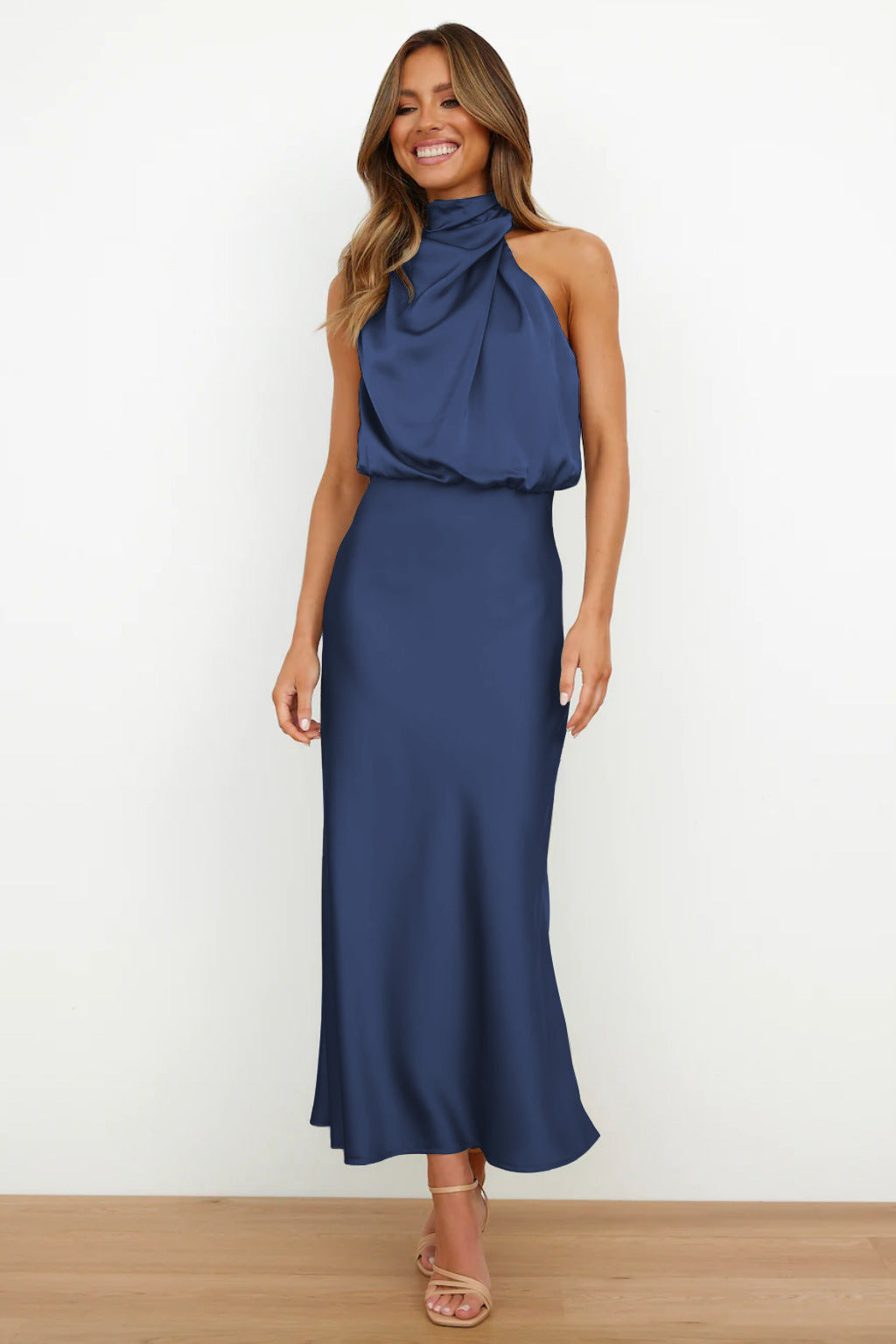 Damen Satin Midikleid Halterneck rückenfrei elegant für Party oder Abendanlass