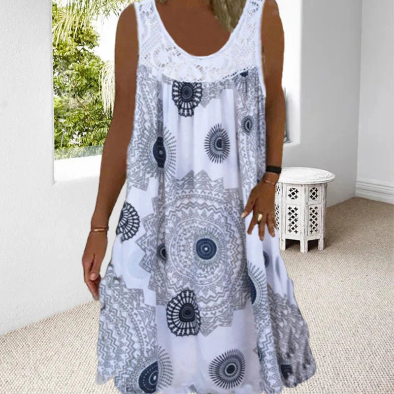 Mallory – Ärmelloses Kleid mit lebendigem Boho-Print