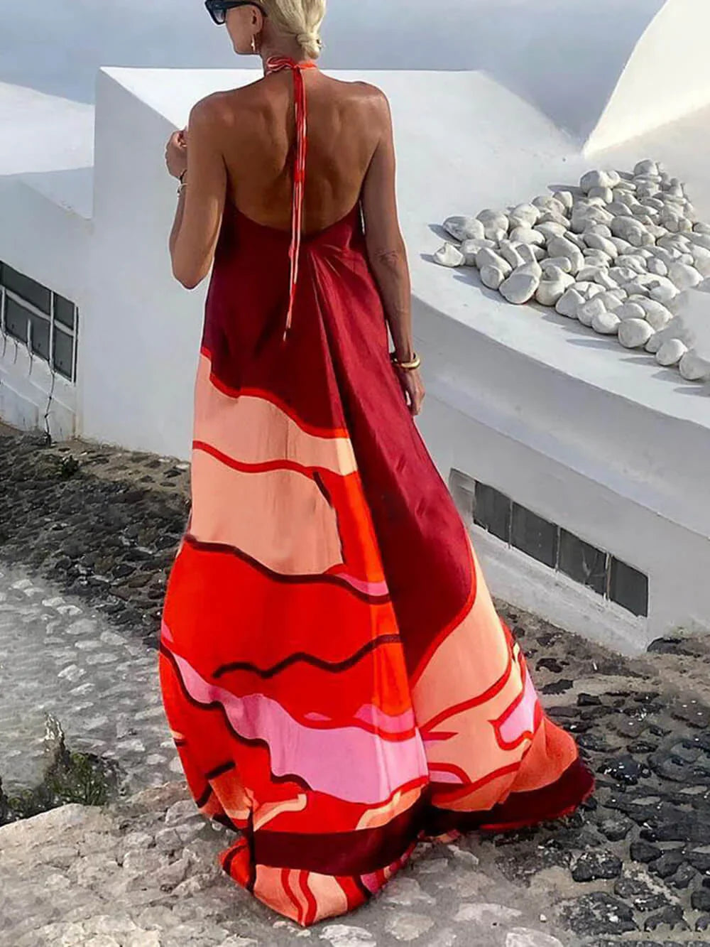 Avana – Lebendiges Neckholder-Maxikleid