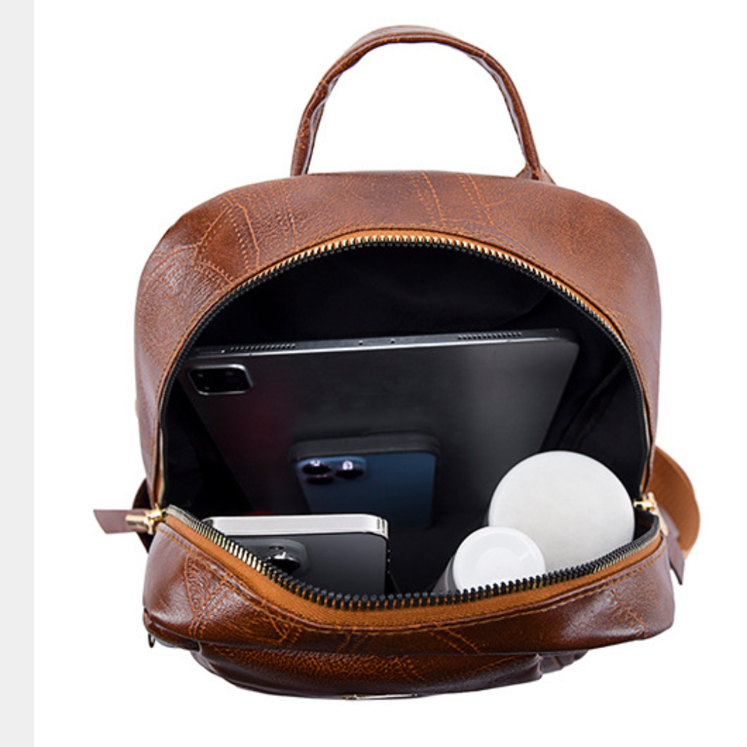 LEA™ | Lederrucksack mit Blattstruktur