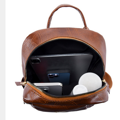 LEA™ | Lederrucksack mit Blattstruktur