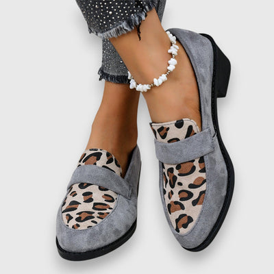 WILDTOUCH - ELEGANTER PANTOFFEL MIT LEOPARD ENMUSTER