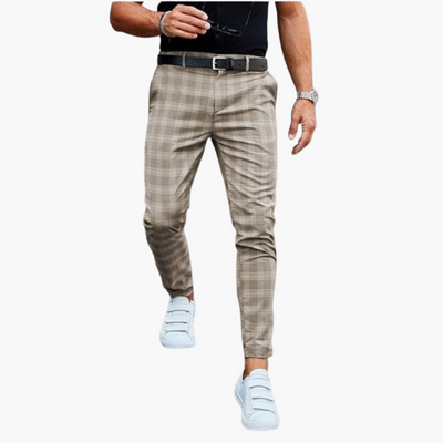 JACKSON KARIERTE CHINHOSE