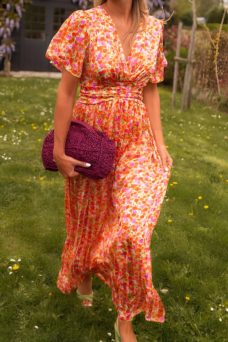 Elegantes Blumen-Maxikleid – Luftig, Farbig & Figurschmeichelnd