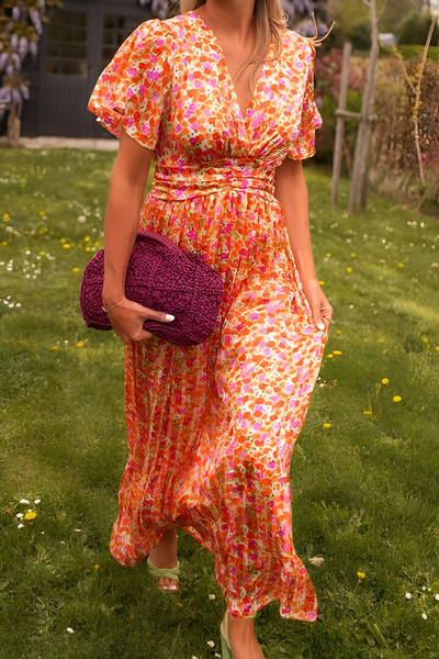 Elegantes Blumen-Maxikleid – Luftig, Farbig & Figurschmeichelnd