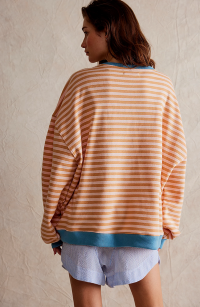 MAYA™-GESTREIFTER ÜBERGROSSER PULLOVER