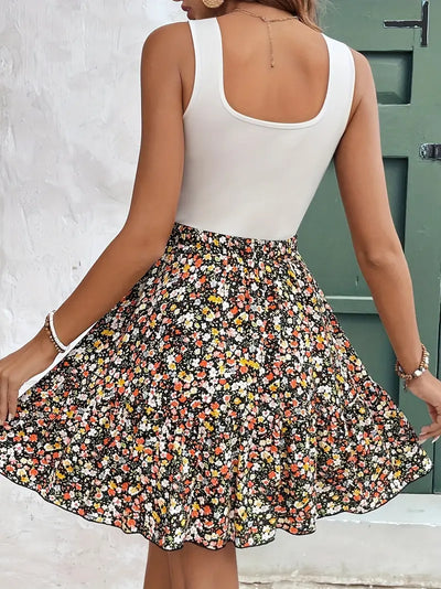 Romilda – Stilvolles Kleid mit eckigem Ausschnitt und Blumenmuster