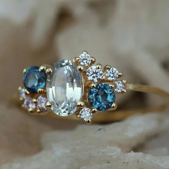 Vintage Exquisite Blau Glas Zirkonia Gold Ring