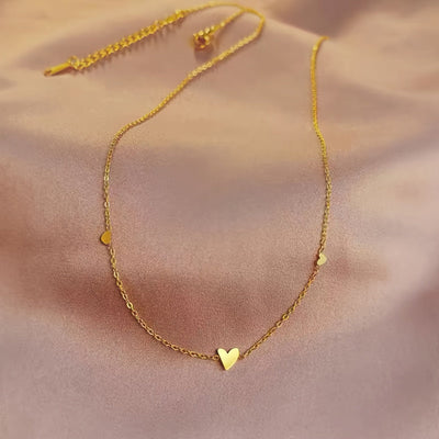 Soul Knot Boho Chic Herz Halskette in Golden Shine
