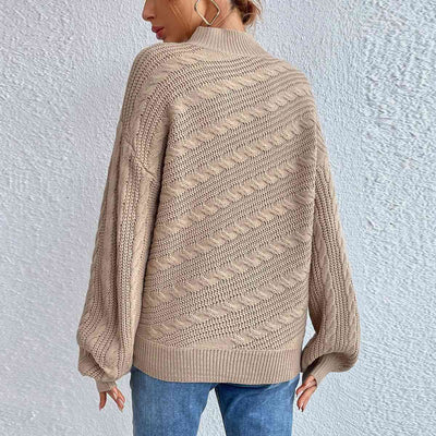 Eleganter Rollkragenpullover aus Zopfmuster für Damen