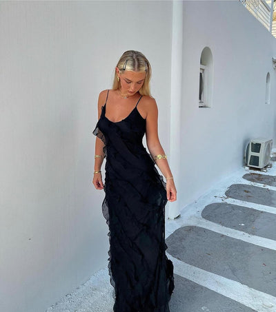 Maxikleid mit Rüschen – Figurbetontes Abendkleid mit Spaghettiträgern