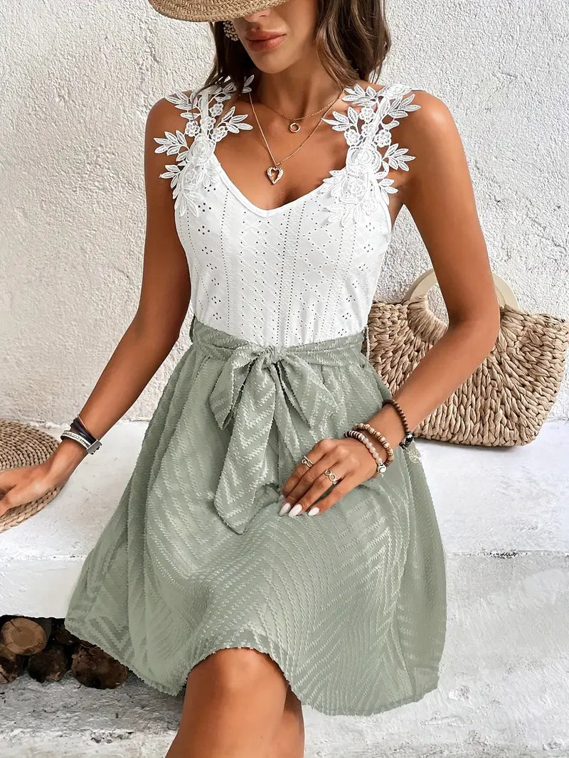 Livia – Bezauberndes Kleid mit Spitzenstickerei