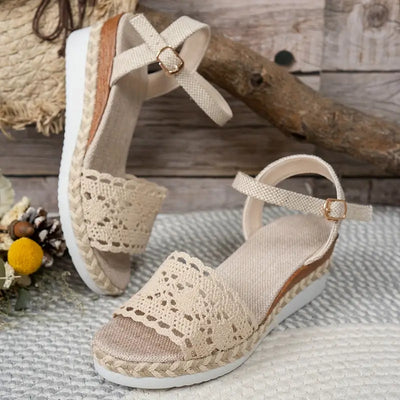 Veniza - Boho-Espadrilles mit Keilabsatz und Häkelmuster