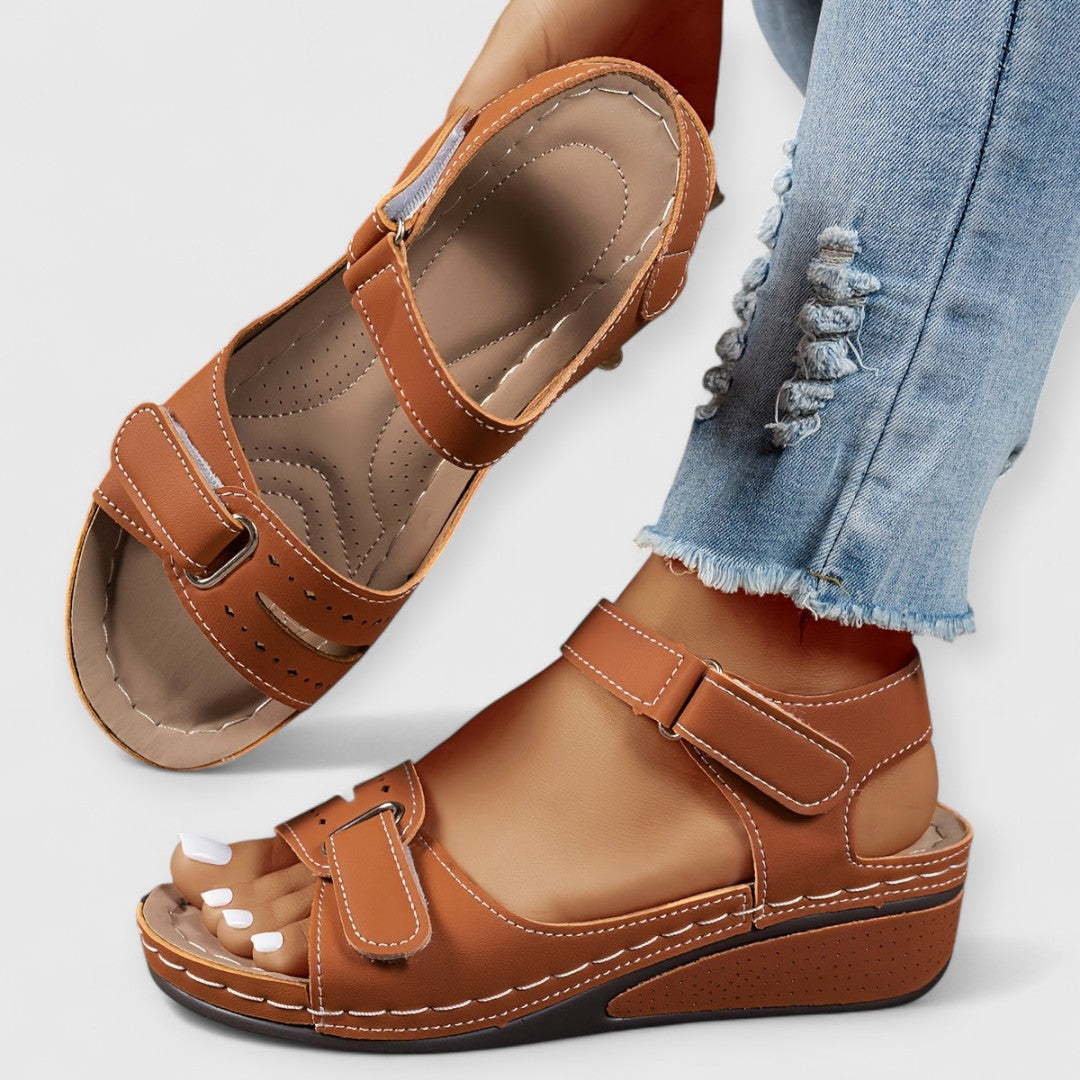 Célima | Modische orthopädische Sandale