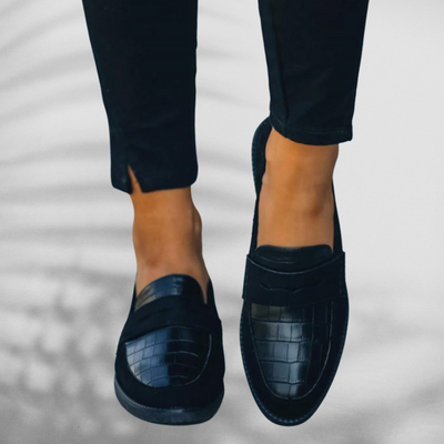 DAPHNE™ | Elegante schwarze Mokassins mit Krokodil-Optik und hohem Tragekomfort
