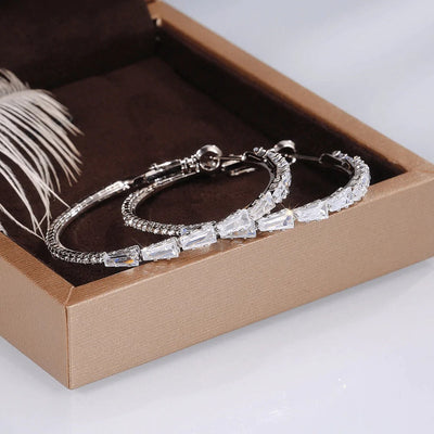 Die Scarlett Smaragd-Ohrringe