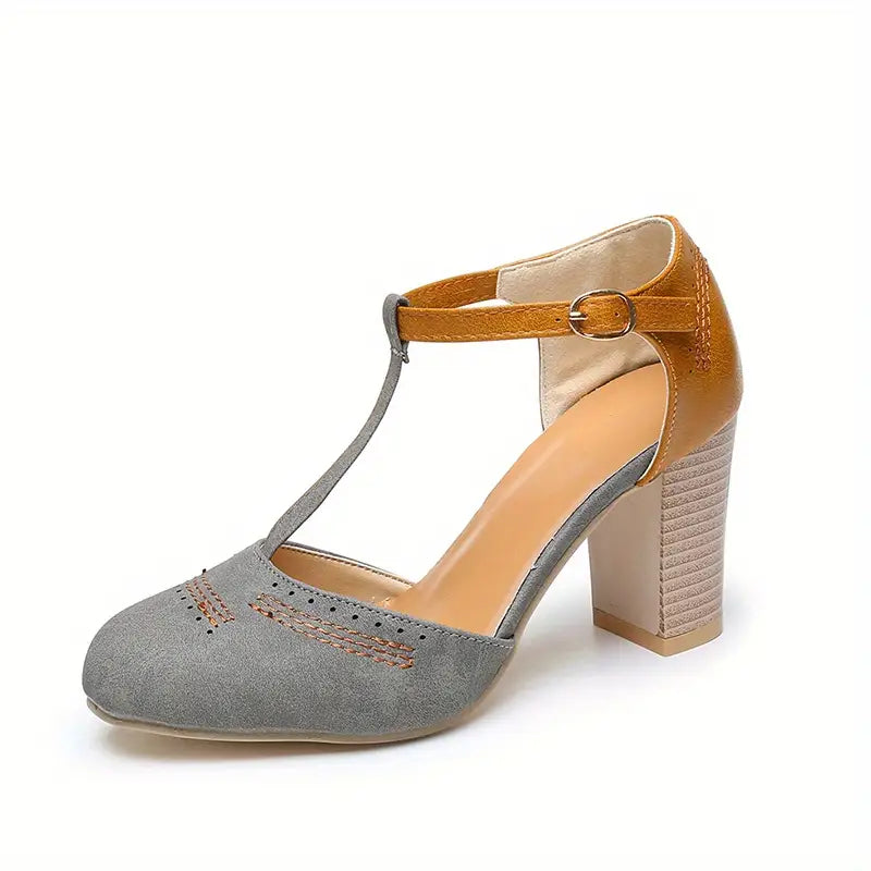 Aureven – Vintage T-Riemen-Pumps mit Blockabsatz
