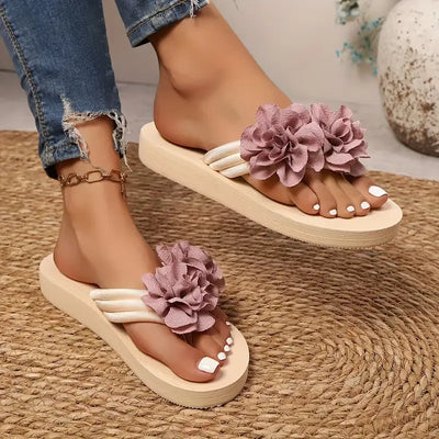 Makeesha – Stylische Plateau-Flip-Flops