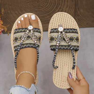 Cedie – Boho-Sandalen mit Perlen und geflochtenem Seil