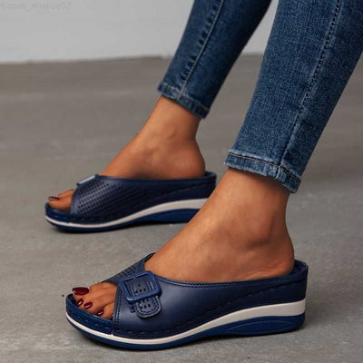 Staycie – Stylische orthopädische Sandalen