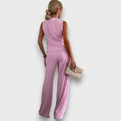 Milia – Damenanzug mit Weste und weitem Bein