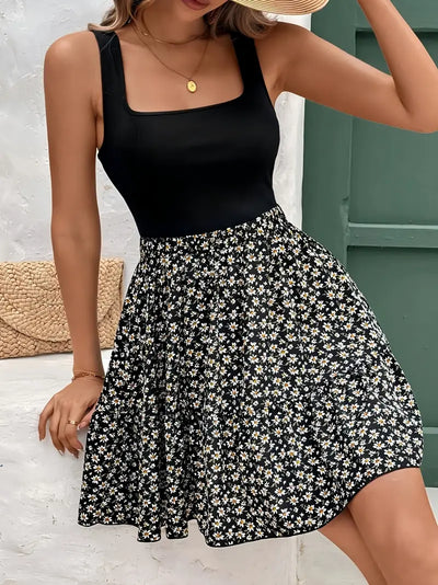 Romilda – Stilvolles Kleid mit eckigem Ausschnitt und Blumenmuster
