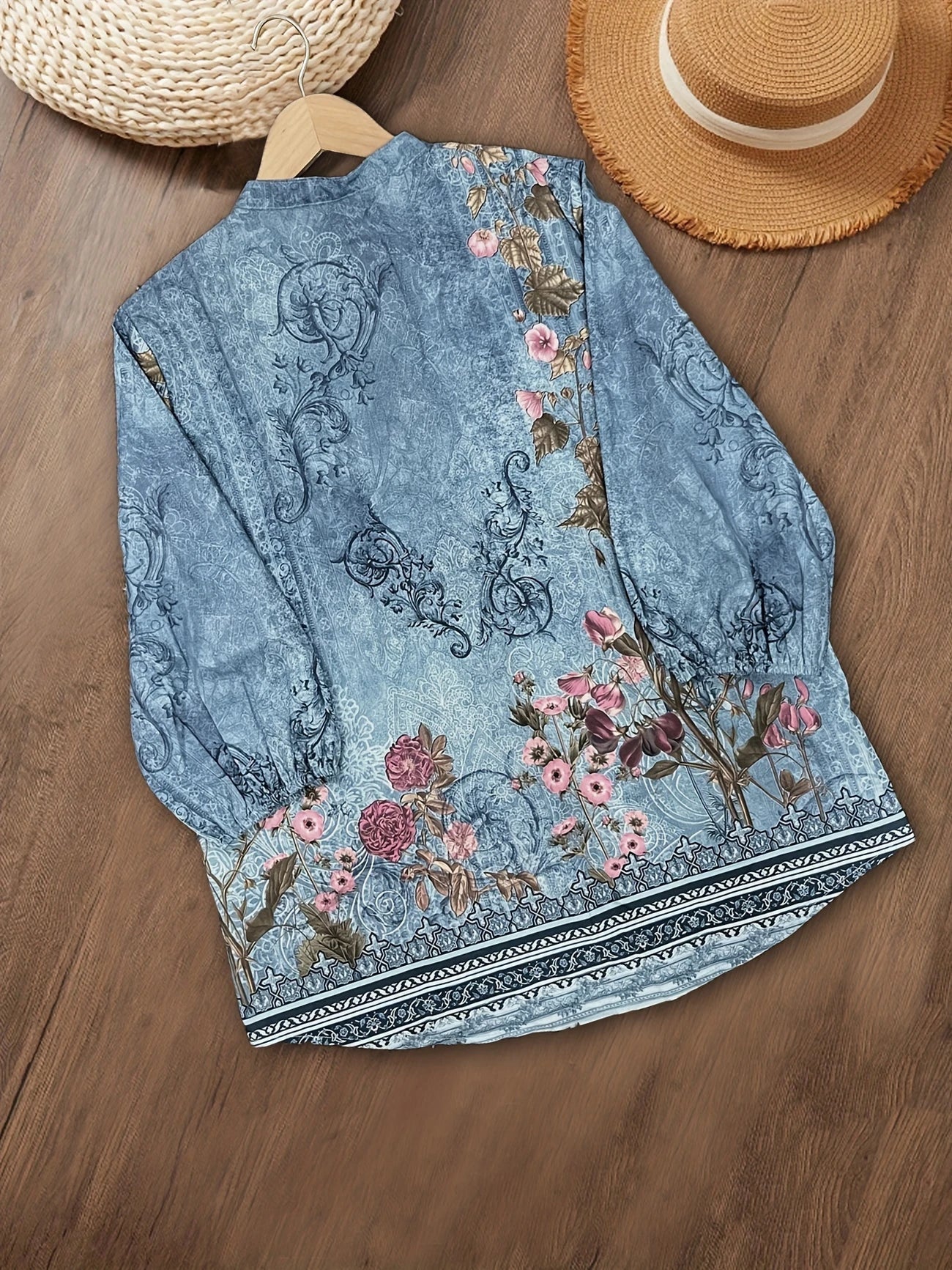 Lina – Ethnische Bluse mit Muster