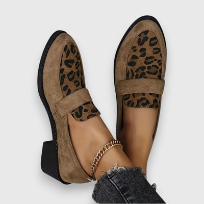 WILDTOUCH - ELEGANTER PANTOFFEL MIT LEOPARD ENMUSTER