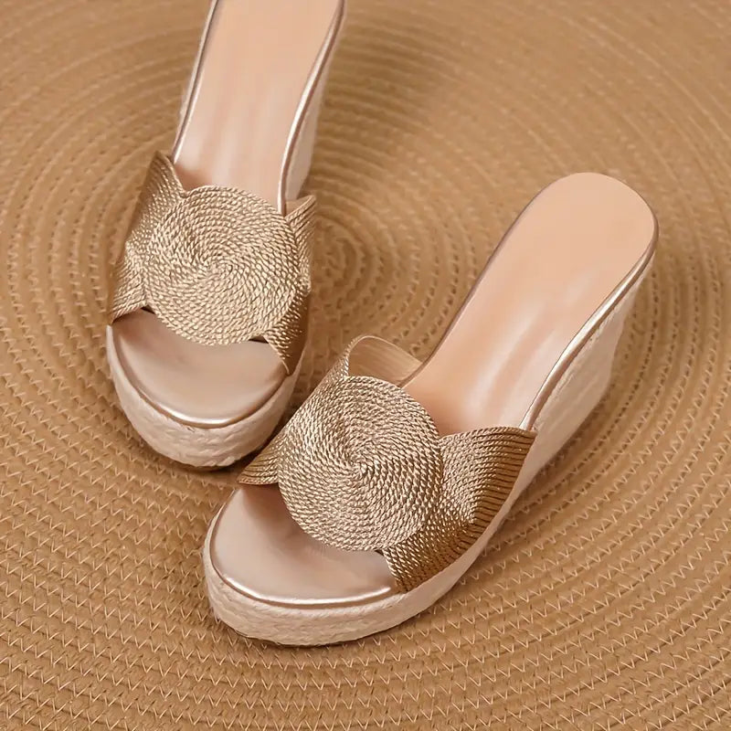 Helga – Stylische Keilsandalen mit Webmuster