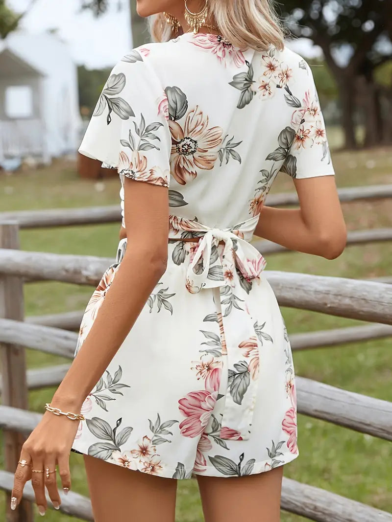 Felly – Stilvolles Sommer-Set mit Blumenmuster