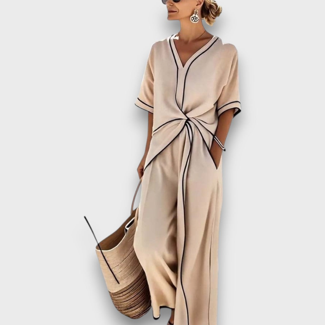 Marivelle – Eleganter Jumpsuit mit Kontrastpaspeln