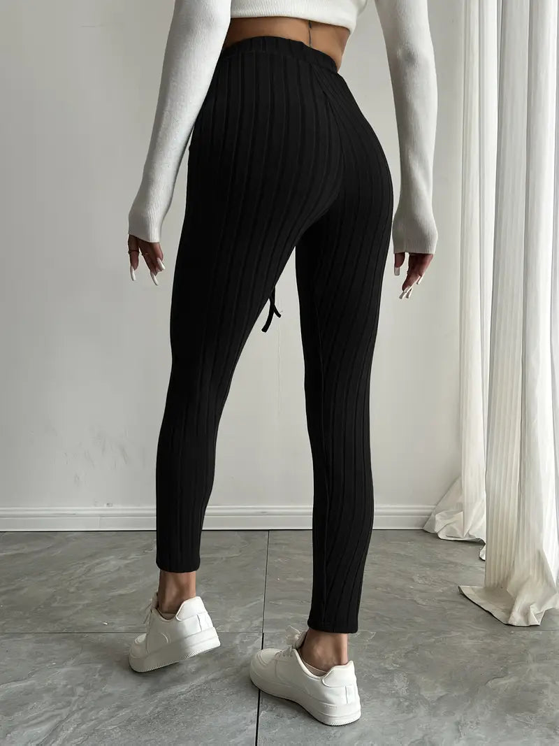 Anouk – Rippstrick-Leggings mit hohem Bund und Kordelzug