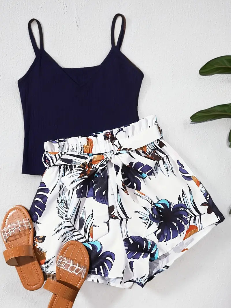 Cera – Zweiteiliges Set aus ärmellosem Top und Shorts im Tropical-Stil