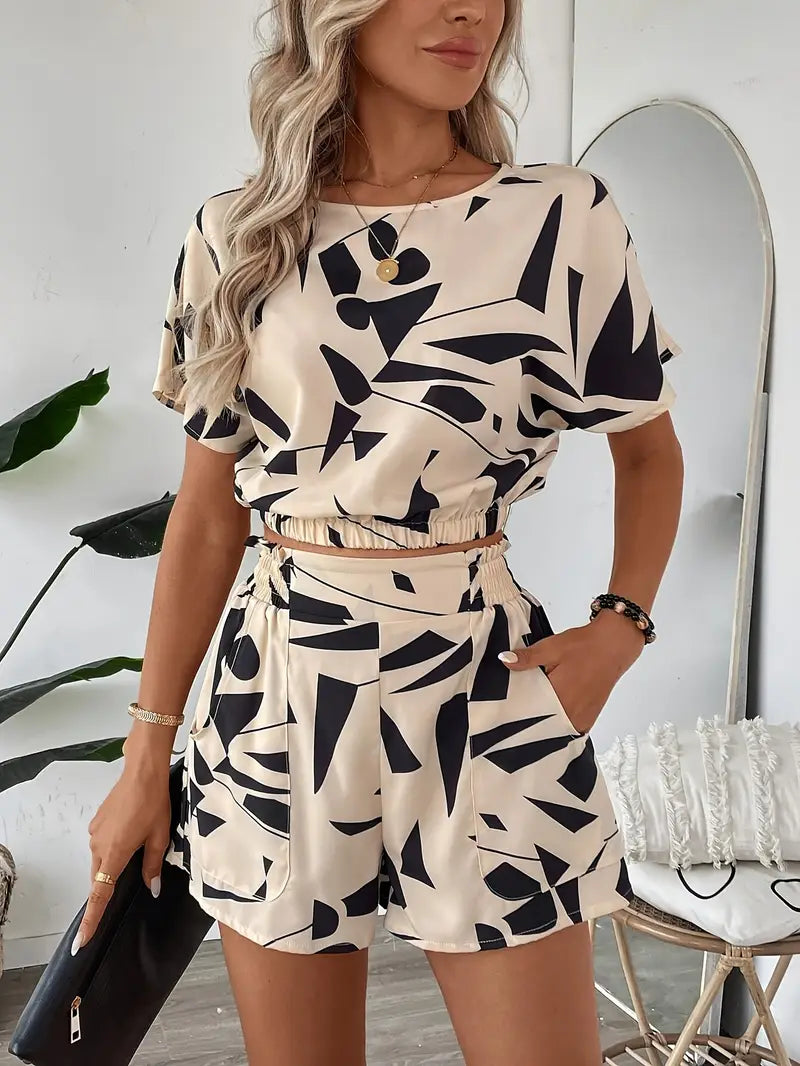 Evyline – Elegantes Set mit abstraktem Print