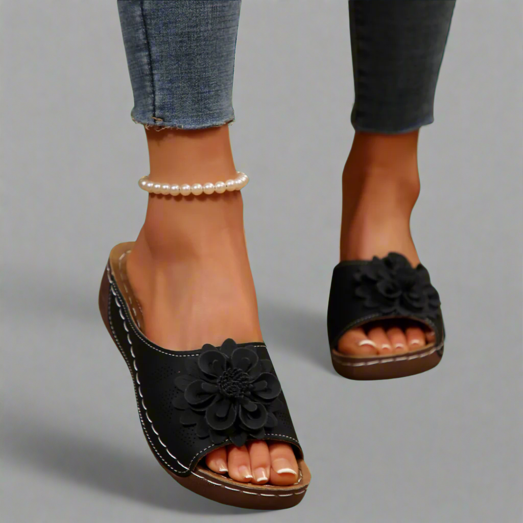 Jolanda | Elegante Orthopädische Sandalen mit Blumenmotiv