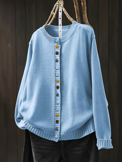 Gunilla – Strickjacke mit dekorativen Knöpfen