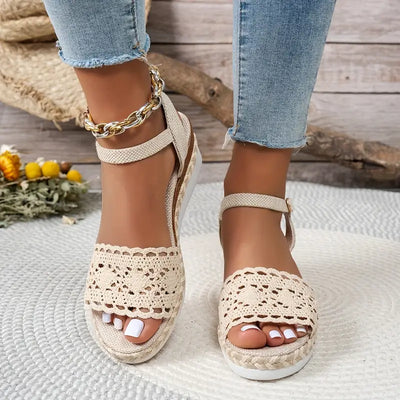 Veniza - Boho-Espadrilles mit Keilabsatz und Häkelmuster