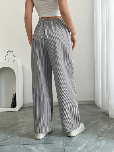 VIOLA - ELEGANTE GESTREIFTE HOSE MIT TASCHEN