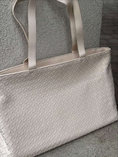 Emilia | Große gewebte Damen-Tote aus veganem Leder mit Reißverschluss