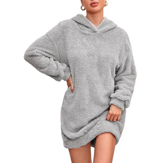 Viviana | Bequemer Damenpullover mit weicher Kapuze