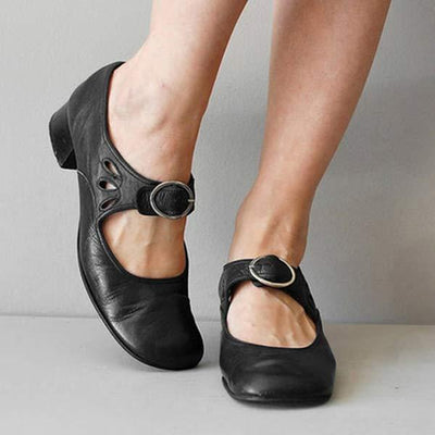 DANA - SCHUHE MIT EINER SCHNALLE
