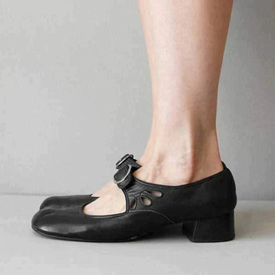 DANA - SCHUHE MIT EINER SCHNALLE