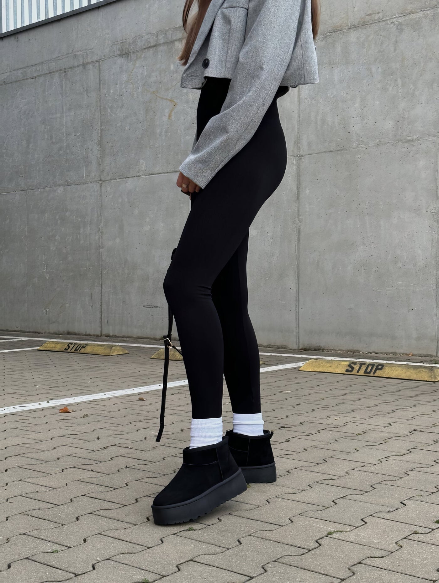 COMFY SHOEZ